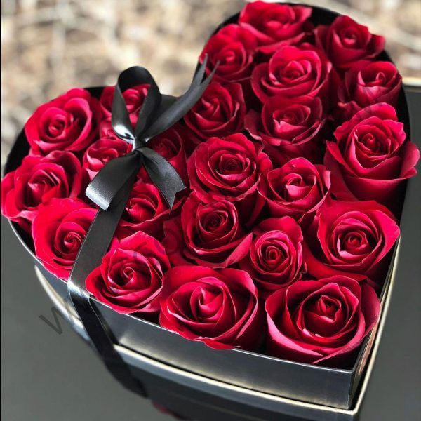 خرید پک هدیه و باکس گل برای تولد و ولنتاین در گلمون