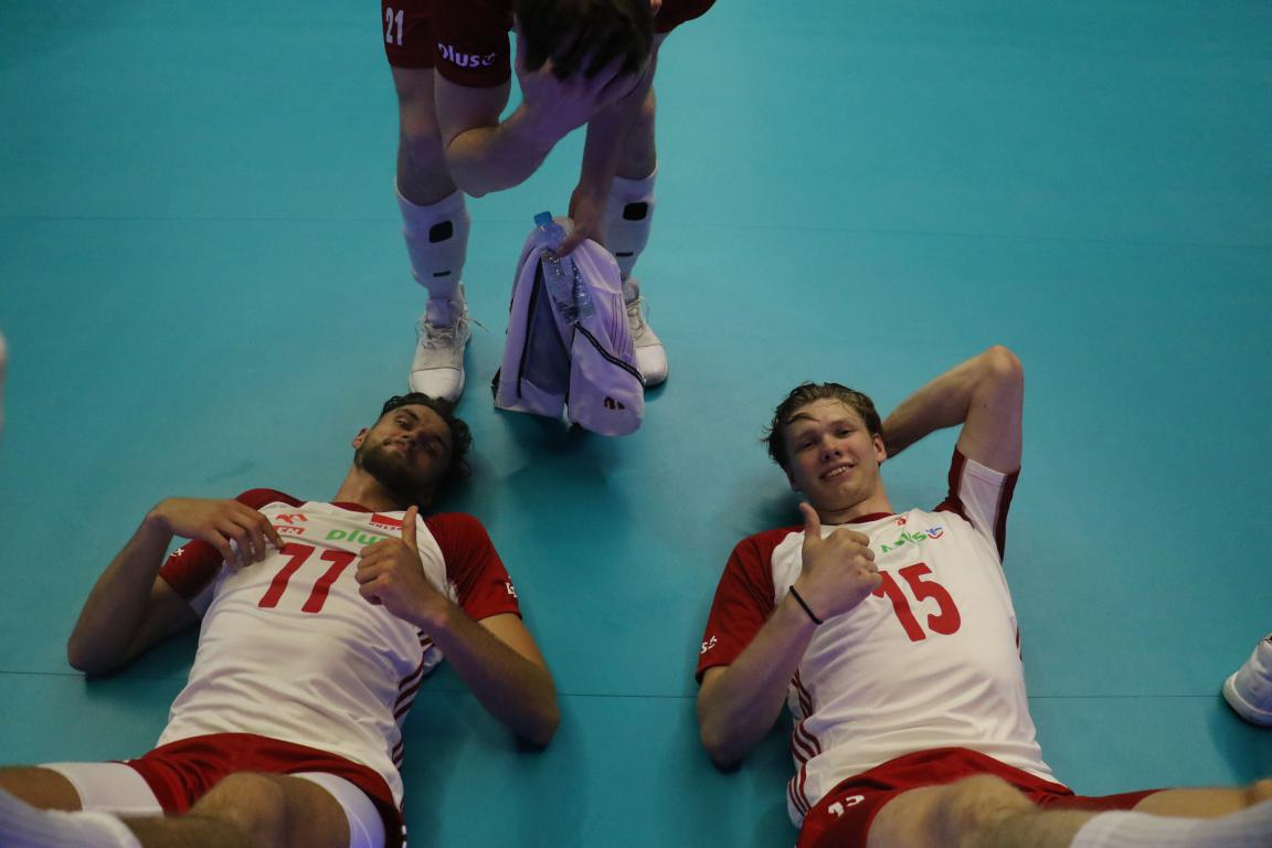 لیگ ملت‌های والیبال : ایران - لهستان