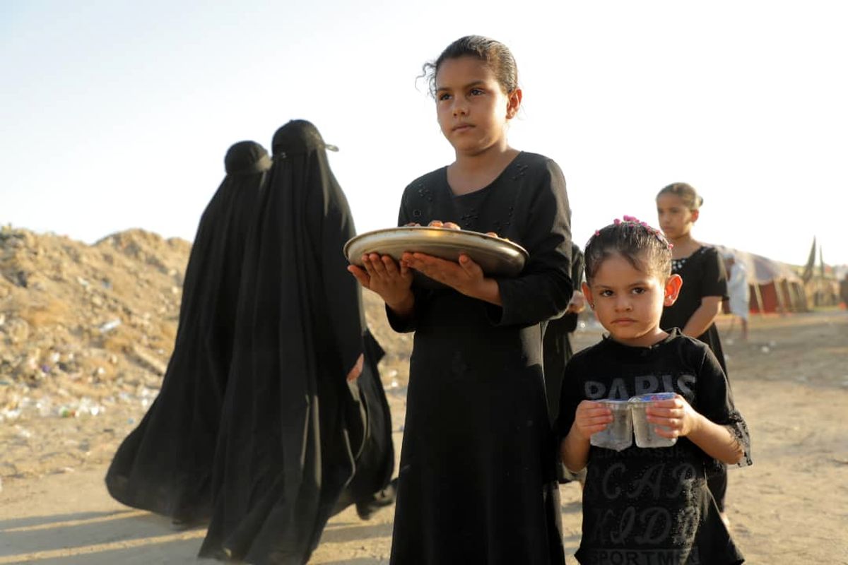 سیاه چادر پخت غذا و سوغات در مرز مهران برپا شد/ آمادگی کمپ‌ها و مهمان‌سراها برای میزبانی از زوار اربعین