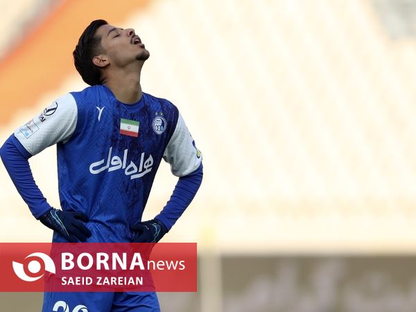 دیدار تیم های استقلال تهران -مس رفسنجان