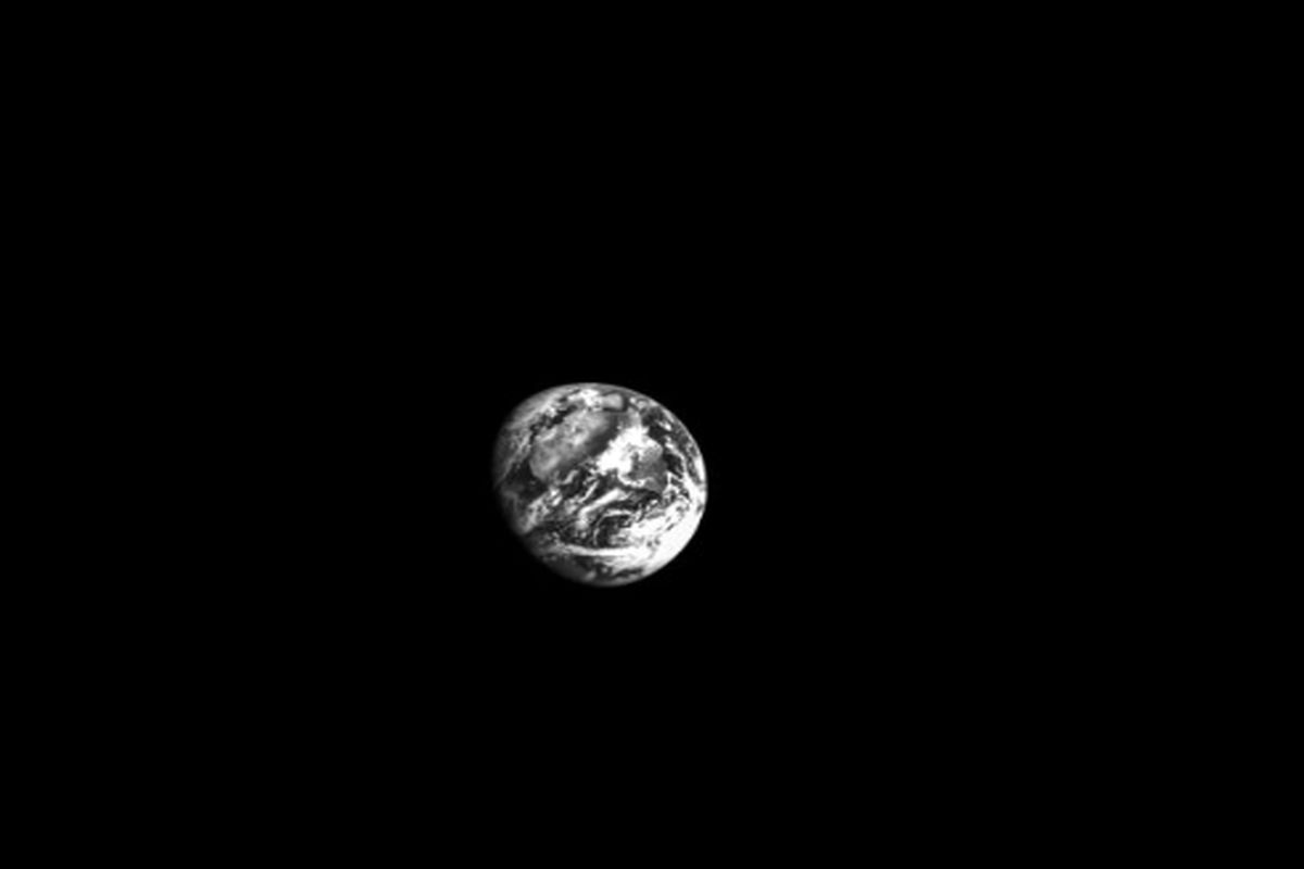 انتشار تصویر سیاه و سفید فضاپیمای اوریون 