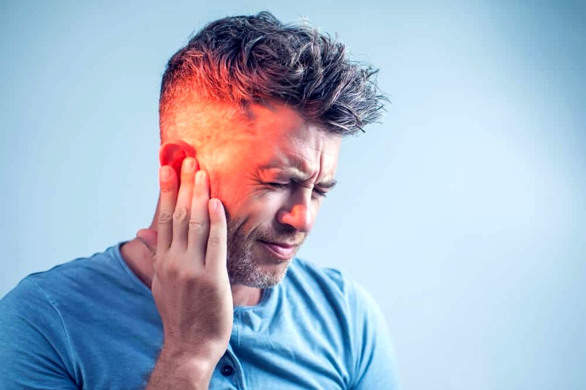 9 علت درد گرفتن پشت گوش