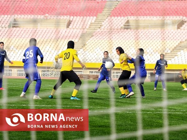 هفته سوم لیگ برتر فوتبال زنان؛ سپاهان - زارع باتری سنندج 