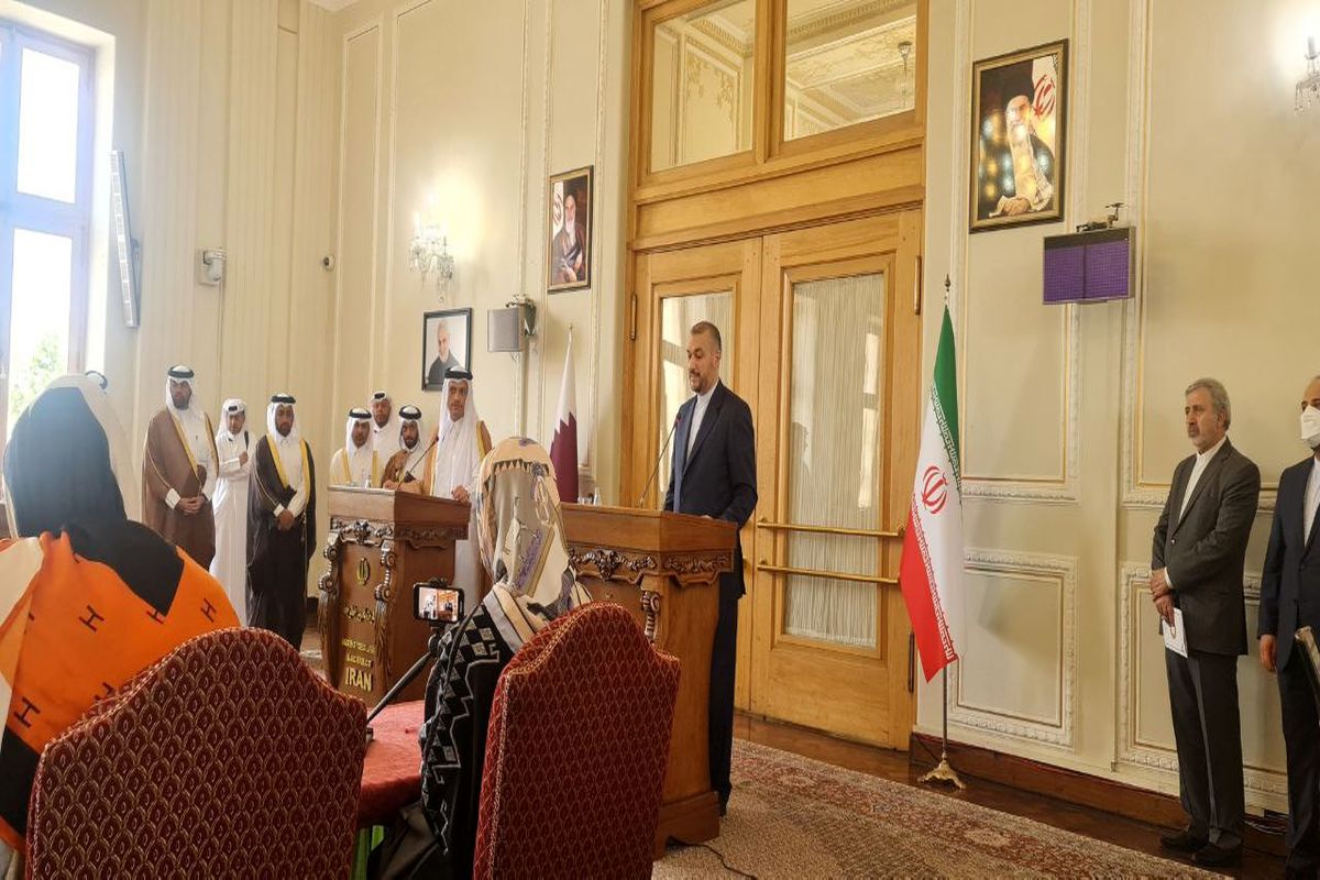 وزیر خارجه: تجار ایرانی مشکلی برای اقامت طولانی در قطر نخواهند داشت