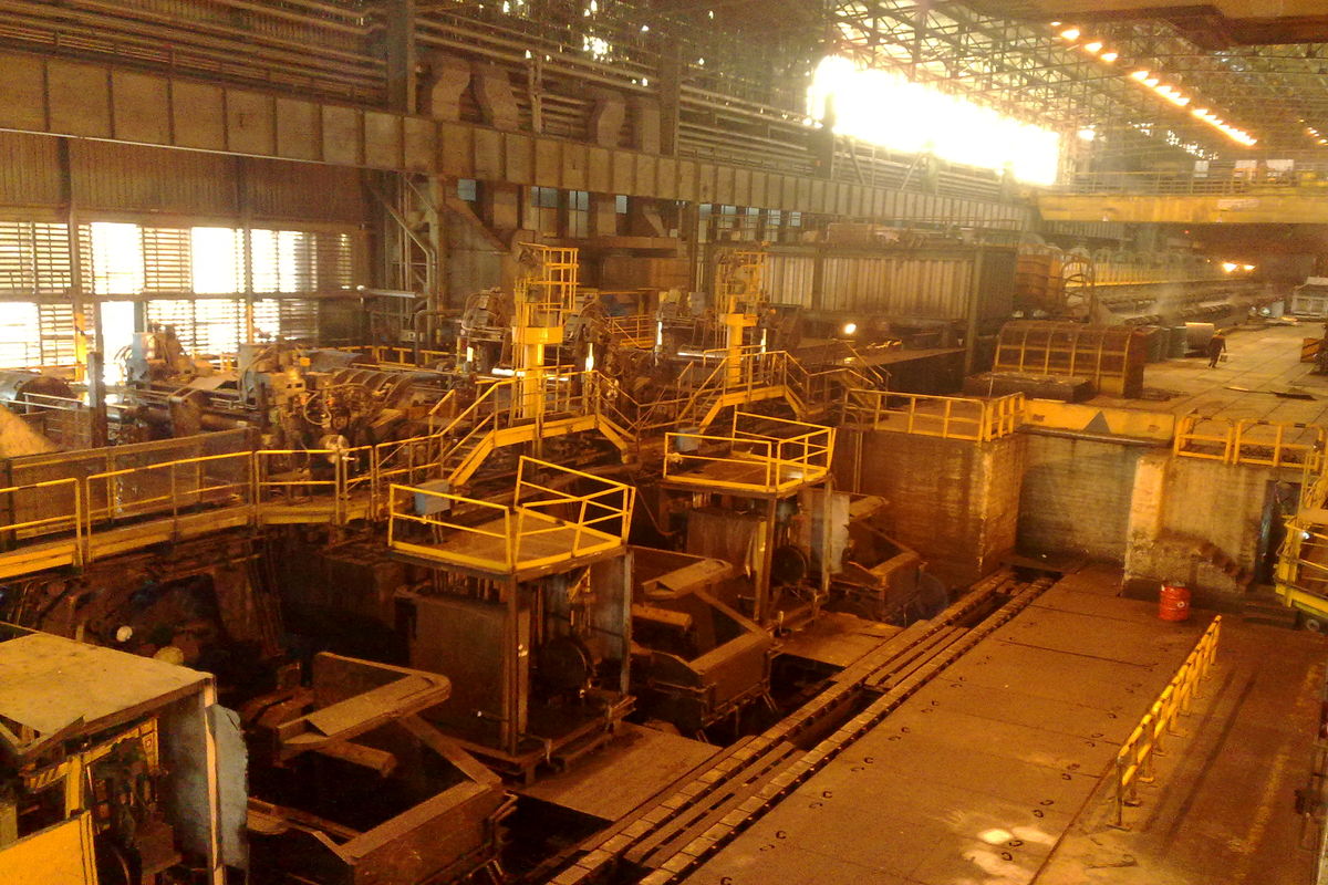 اجماع برای عرضه کامل فولاد در بورس کالا