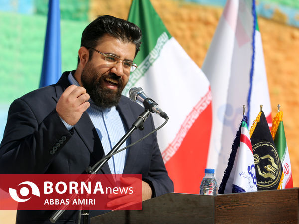 پویش تامین نوشت افزار دانش آموزان مجاور تاسیسات نفتی و گازی
