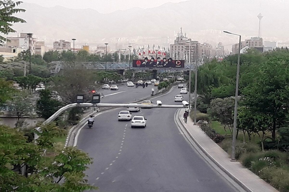  وضعیت ترافیکی معابر شهری و بزرگراهی تهران در روز دوم تیرماه