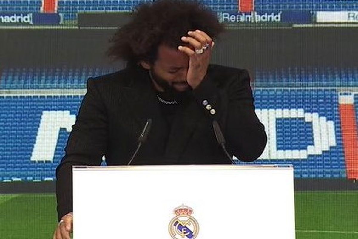 اشک‌های ستاره رئال مادرید در مراسم خداحافظی + فیلم