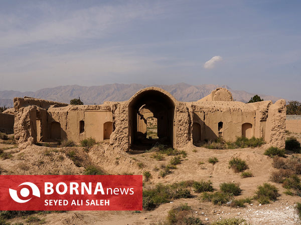 تپه حصار محوطه‌ای باستانی در سه کیلومتری جنوب شرق شهر دامغان در استان سمنان 