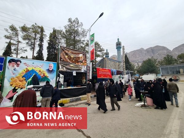 حال و هوای مسیر منتهی به گلزار شهدا کرمان 