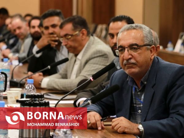 نشست دبیر شورایعالی مناطق آزاد با فعالان فرهنگی و اقتصادی اروند