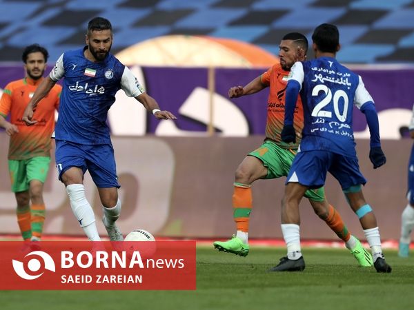 دیدار تیم های استقلال تهران -مس رفسنجان